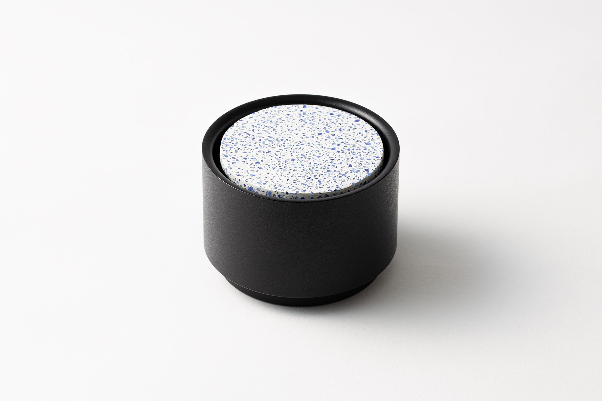 ギフトセット】Aroma Diffuser 3 Black｜エッセンシャルオイル付｜WEEK END