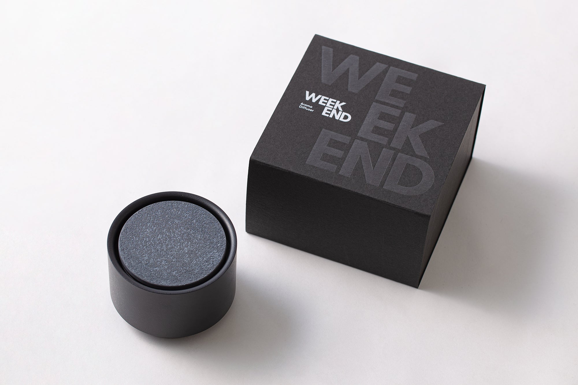 AROMA DIFFUSER 2 - BLACK – WEEK END